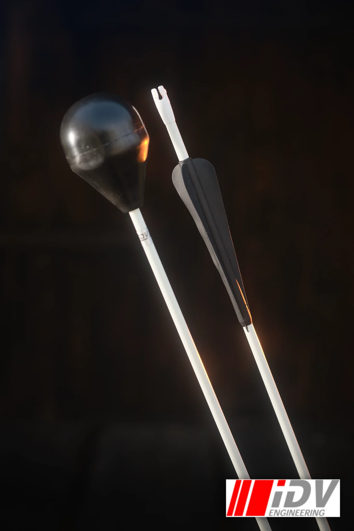 Arrow - Round Head - White Shaft - Image 6
